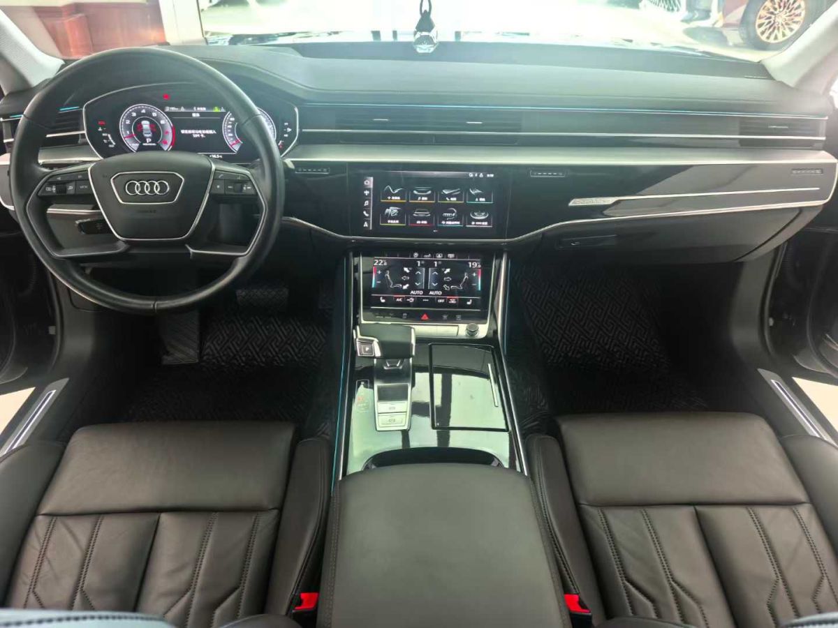 奧迪 奧迪S8  2020款 S8L 4.0TFSI quattro圖片