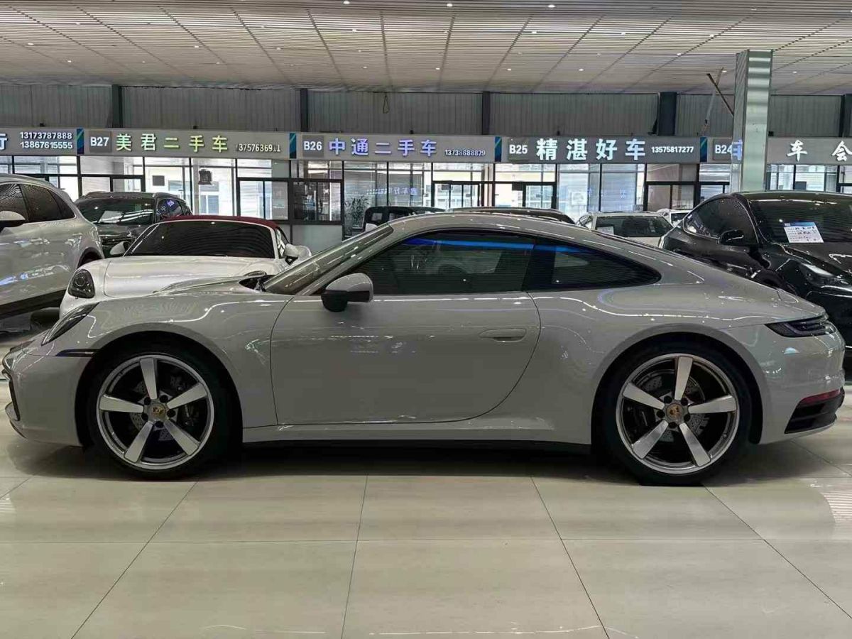 保時(shí)捷 911  2021款 Turbo S 3.8T 保時(shí)捷中國(guó)20周年紀(jì)念版圖片