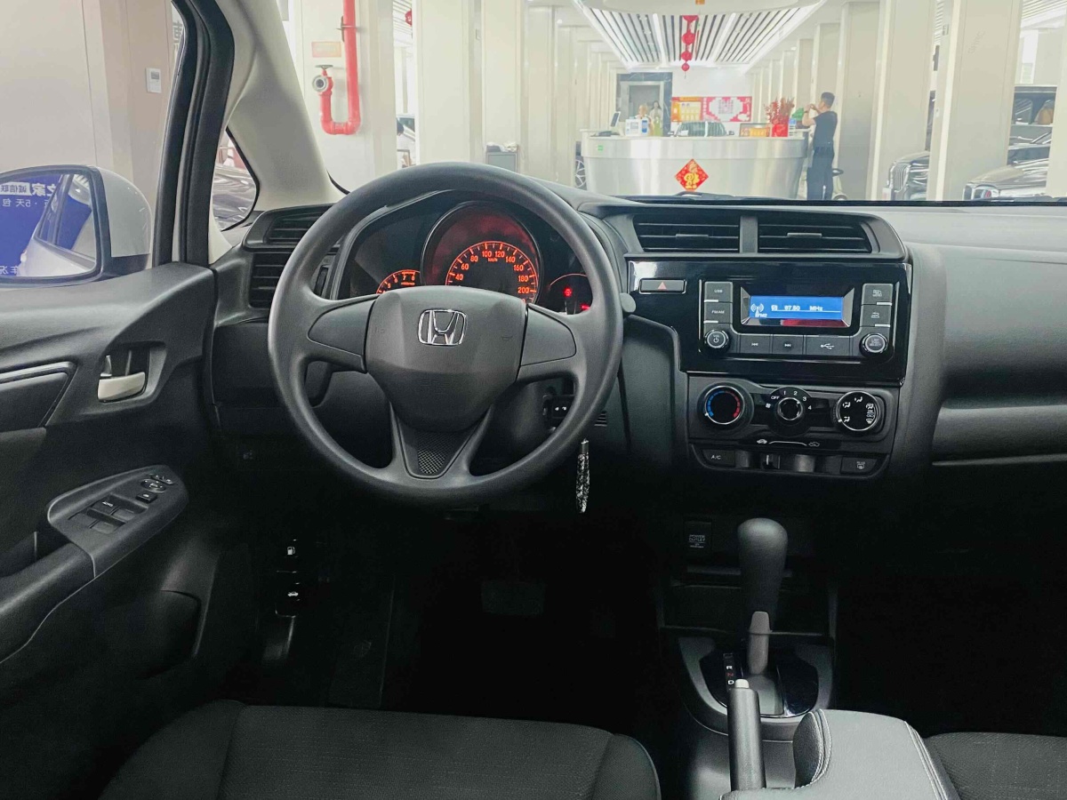 2019年5月本田 飞度  2018款 1.5L CVT舒适天窗版