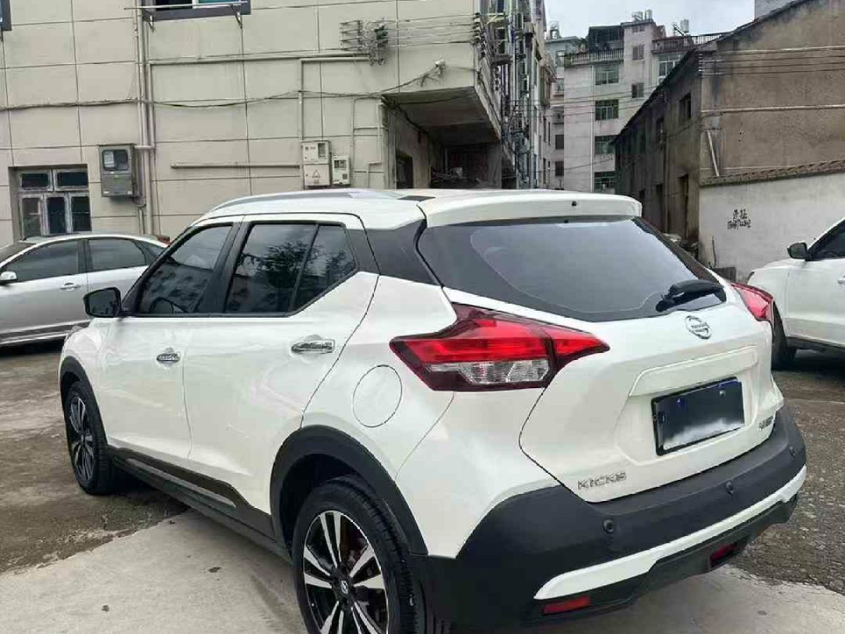 日產(chǎn) 勁客  2021款 1.5L XL CVT酷享版圖片