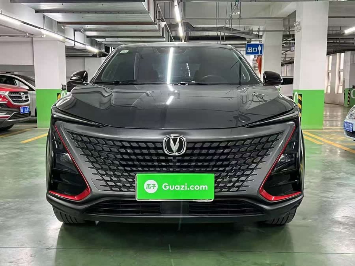 長(zhǎng)安 UNI-T  2021款 1.5T 運(yùn)動(dòng)版 旗艦型圖片
