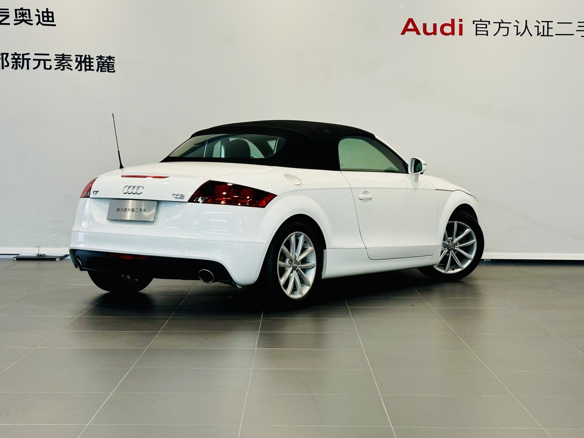 2011年7月奧迪 奧迪TT  2011款 TT Roadster 2.0TFSI quattro