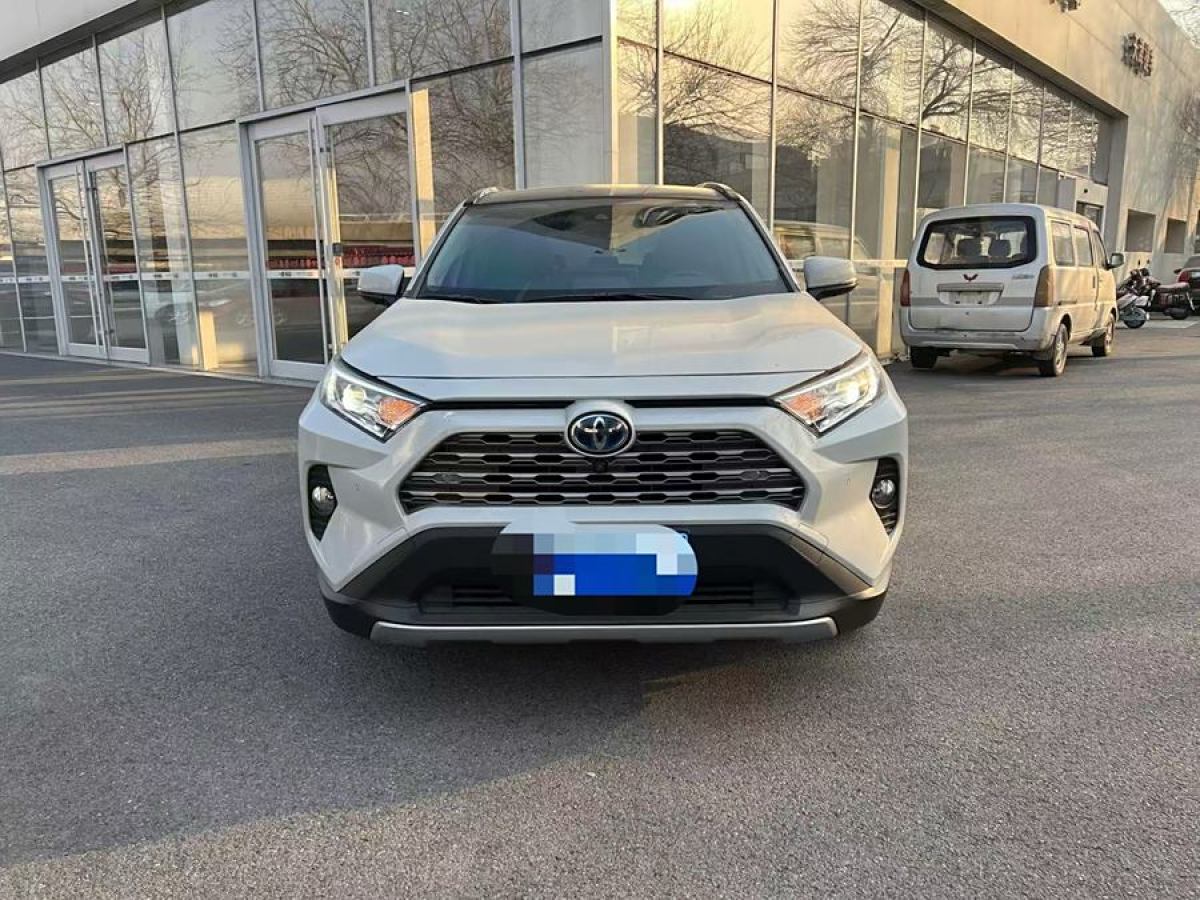 豐田 RAV4榮放  2023款 雙擎 2.5L E-CVT四驅(qū)旗艦版圖片