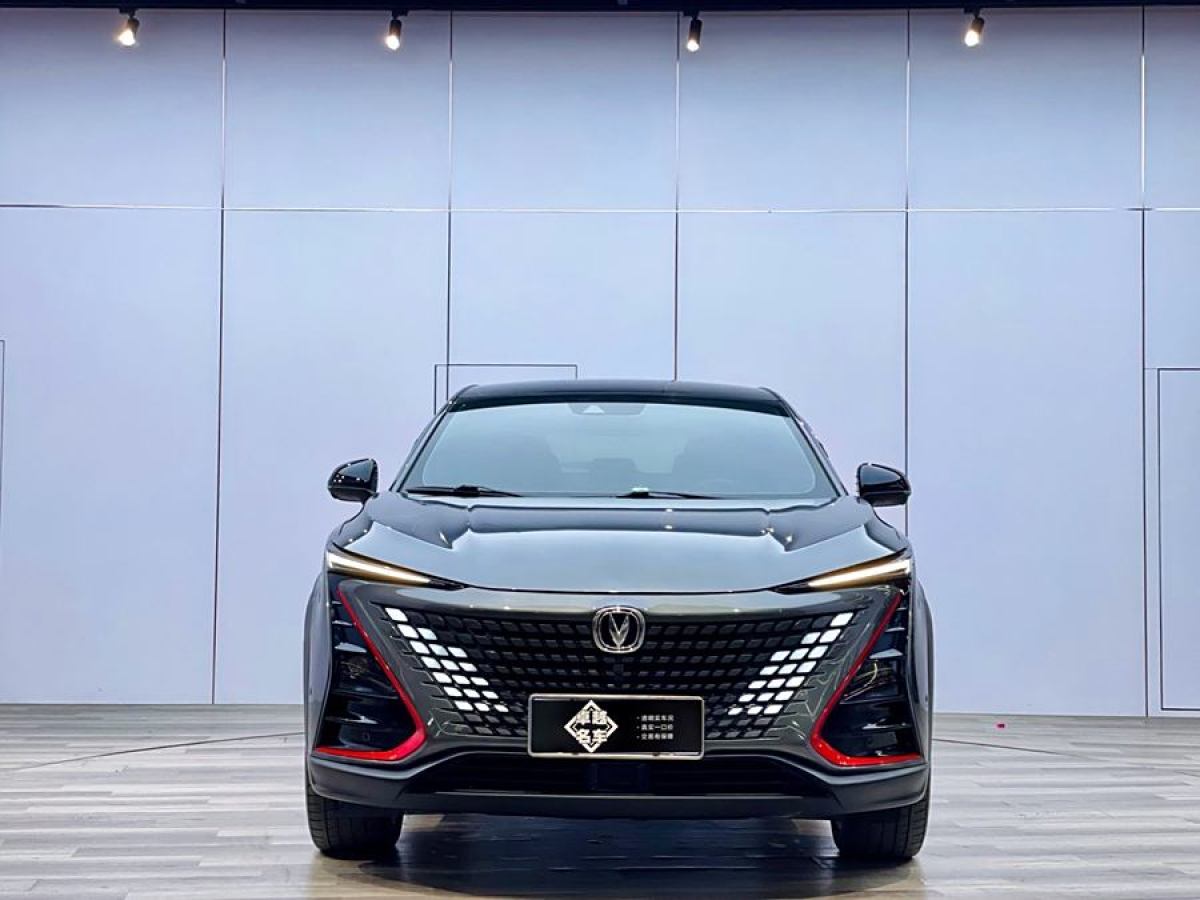 長(zhǎng)安 UNI-T  2020款 1.5T 旗艦型圖片