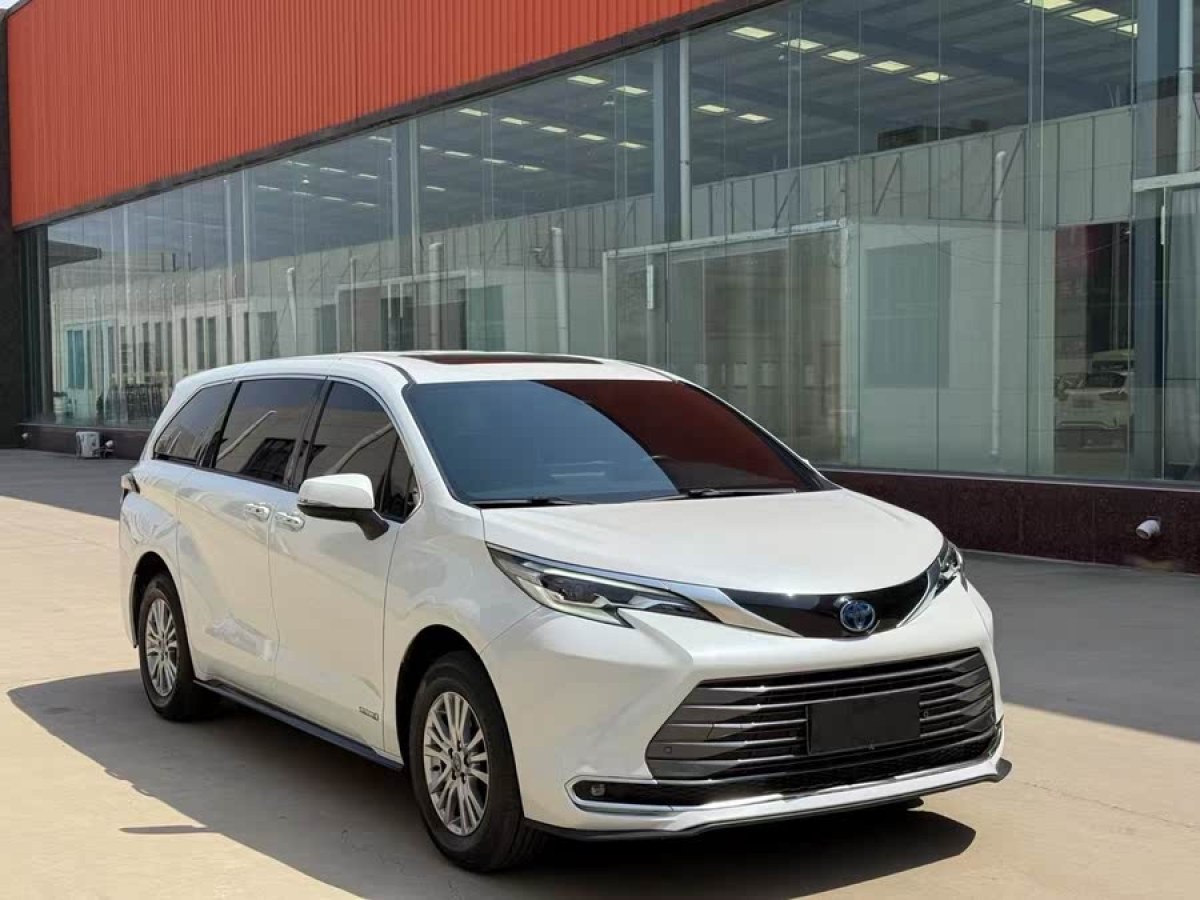 豐田 賽那SIENNA  2023款 2.5L混動(dòng) 至尊版圖片