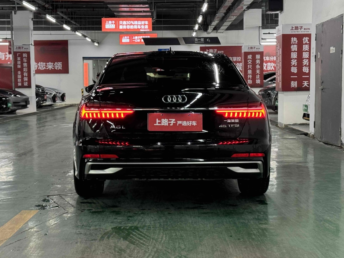 奧迪 奧迪A6L  2023款 改款 45 TFSI 臻選動感型圖片