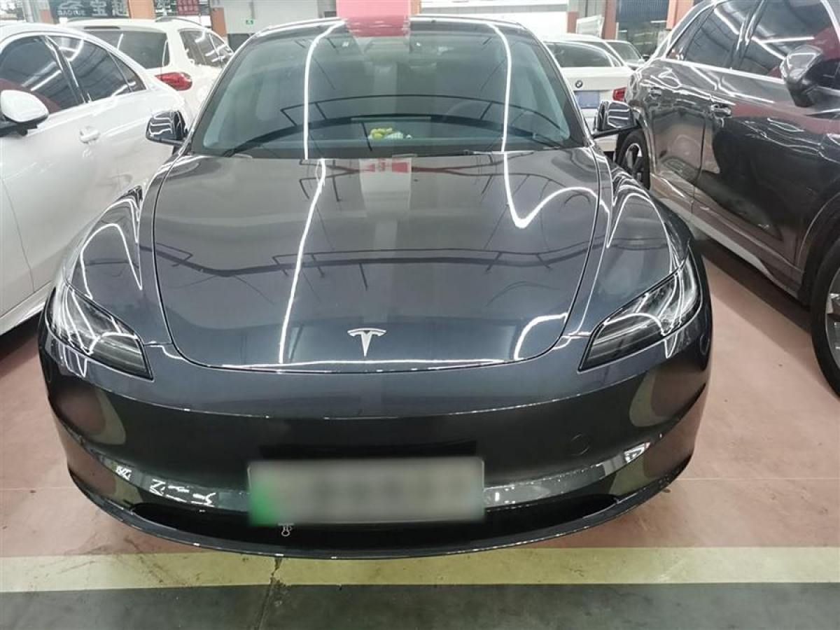 特斯拉 Model Y  2023款 后輪驅(qū)動(dòng)版圖片