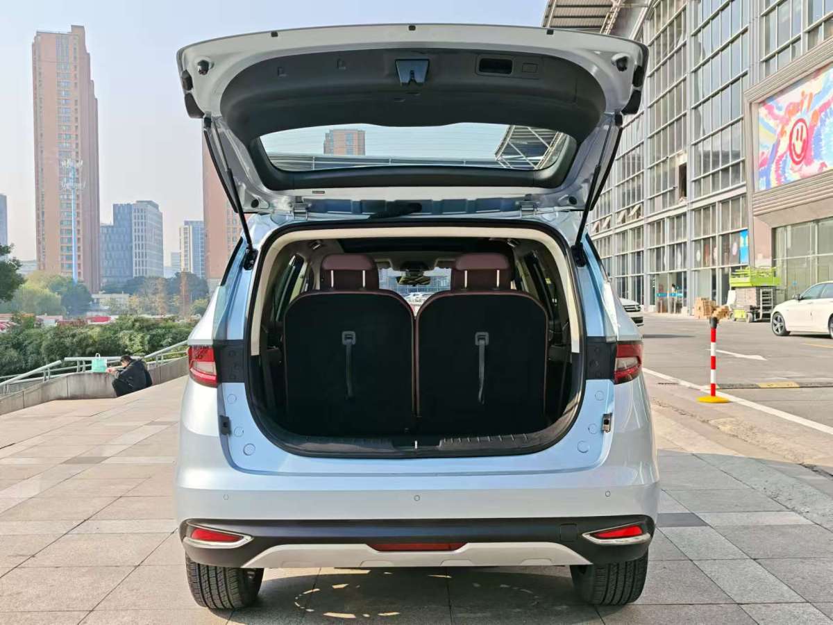 吉利 嘉際新能源  2022款 1.5TD PHEV 白金豪華型圖片