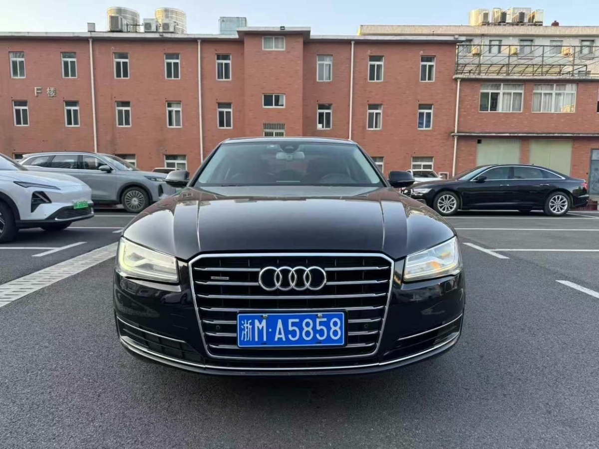 2015年01月奧迪 奧迪A8  2014款 A8L 45 TFSI quattro舒適型