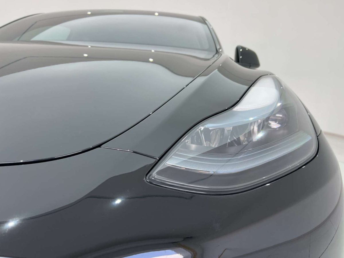 特斯拉 Model Y  2023款 后輪驅(qū)動版圖片