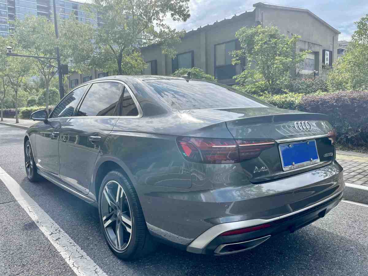 奧迪 奧迪A4L  2020款 40 TFSI 豪華動(dòng)感型圖片