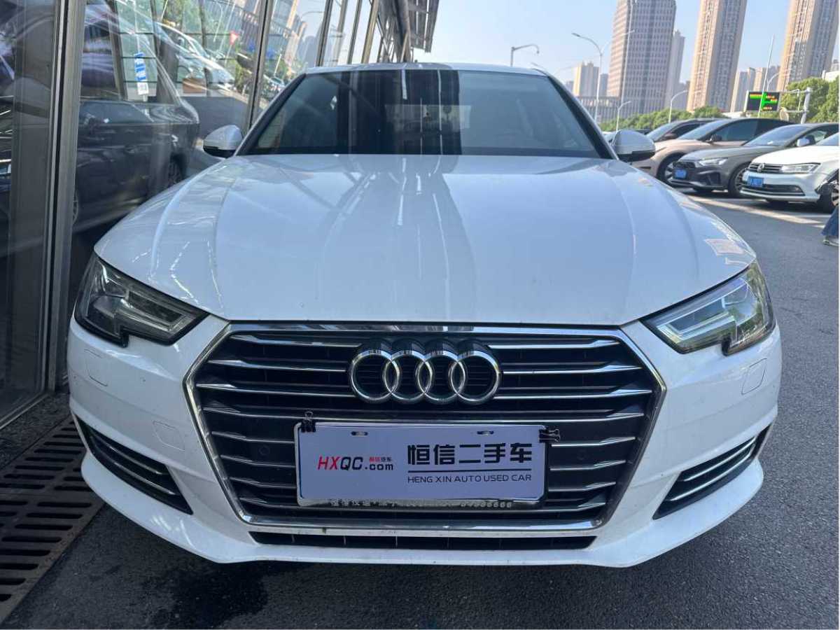 奧迪 奧迪A4L  2018款 30周年年型 40 TFSI 進(jìn)取型圖片