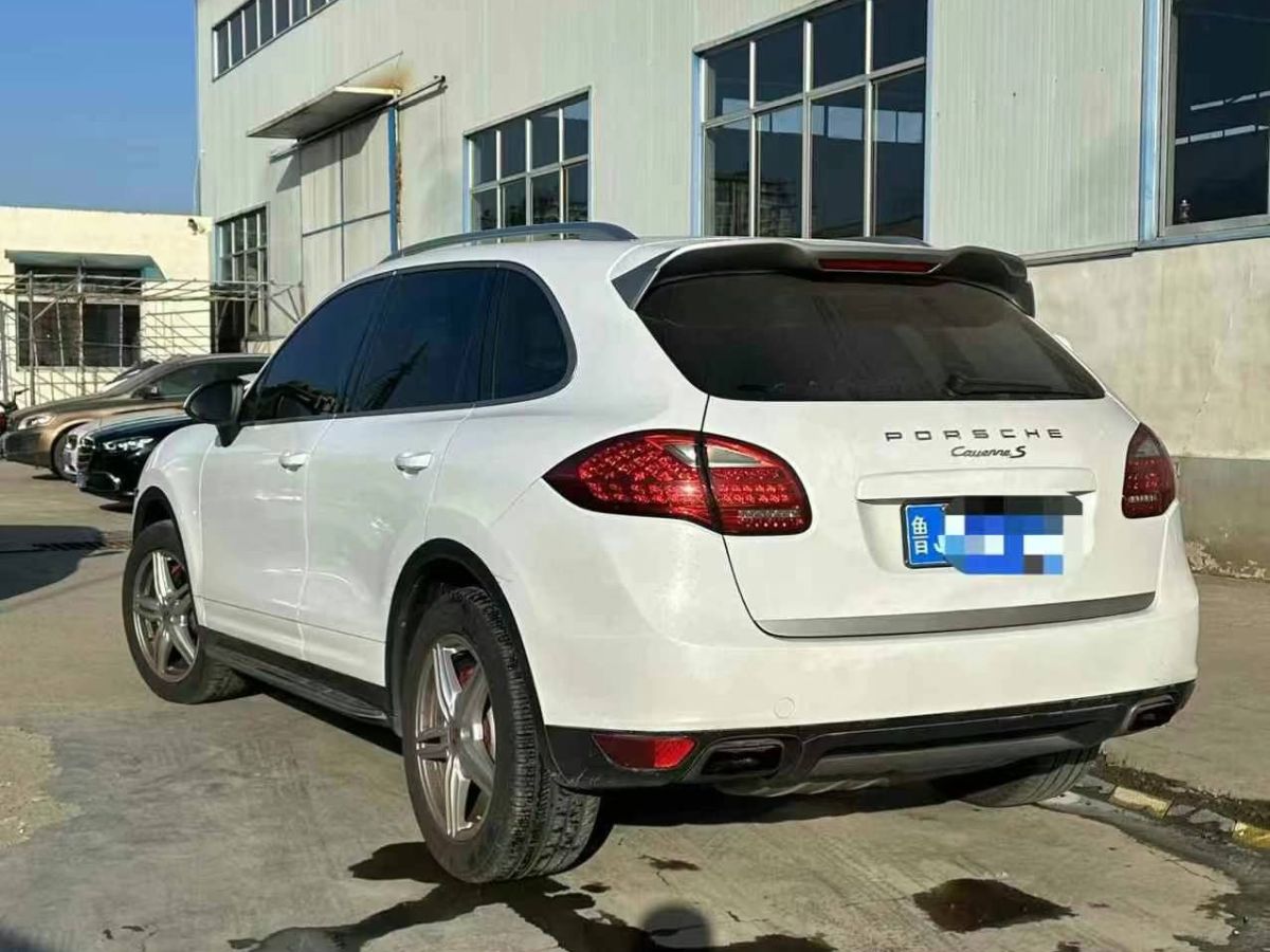 保時(shí)捷 Cayenne  2014款 Cayenne 柴油版圖片