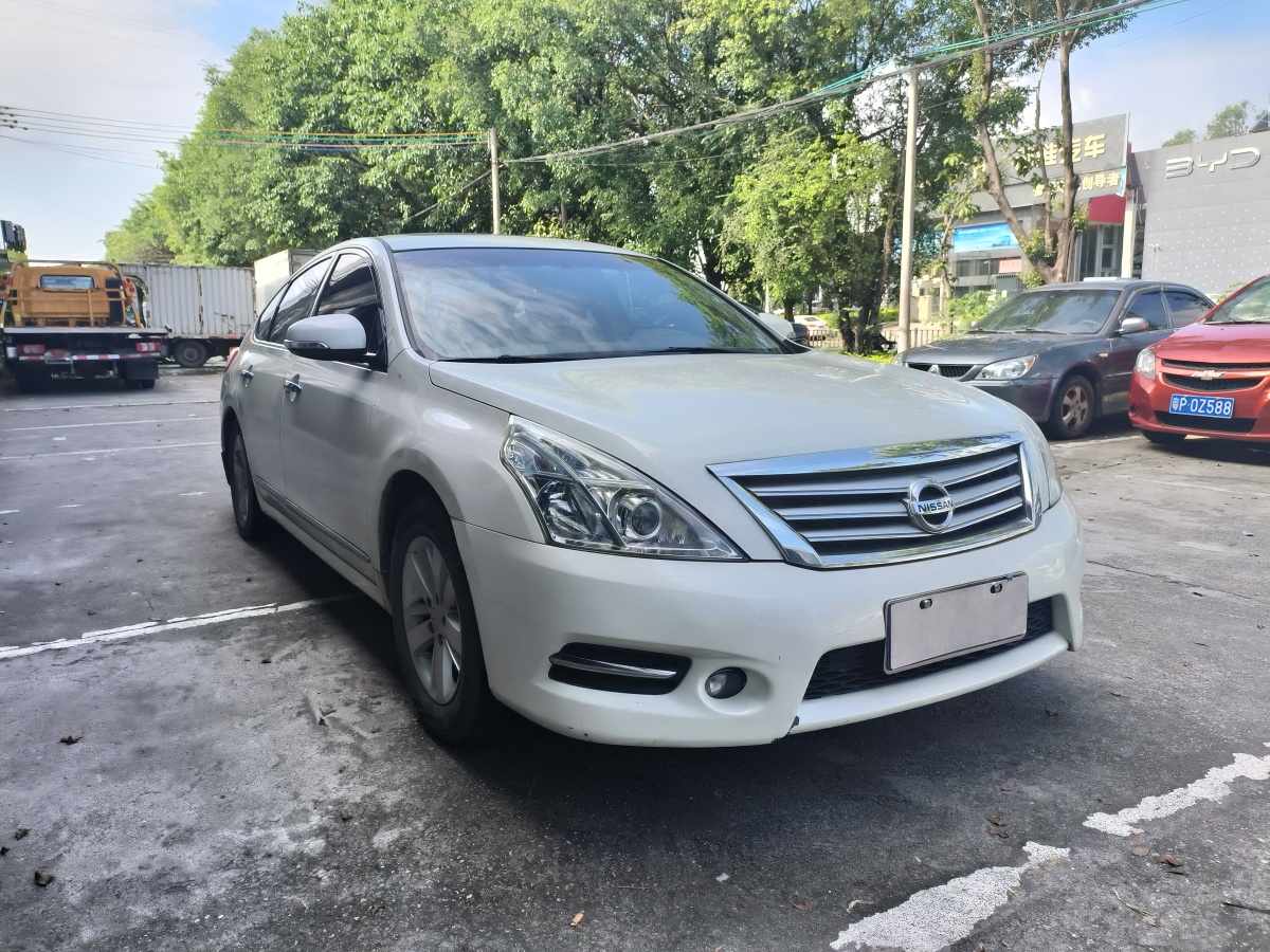 日產(chǎn) 天籟  2011款 2.0L XL榮耀版圖片