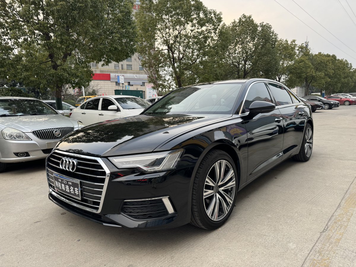 奧迪 奧迪A6L  2022款 45 TFSI 臻選致雅型圖片