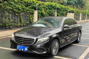 奔馳E級 奔馳 E 260 L 運(yùn)動型