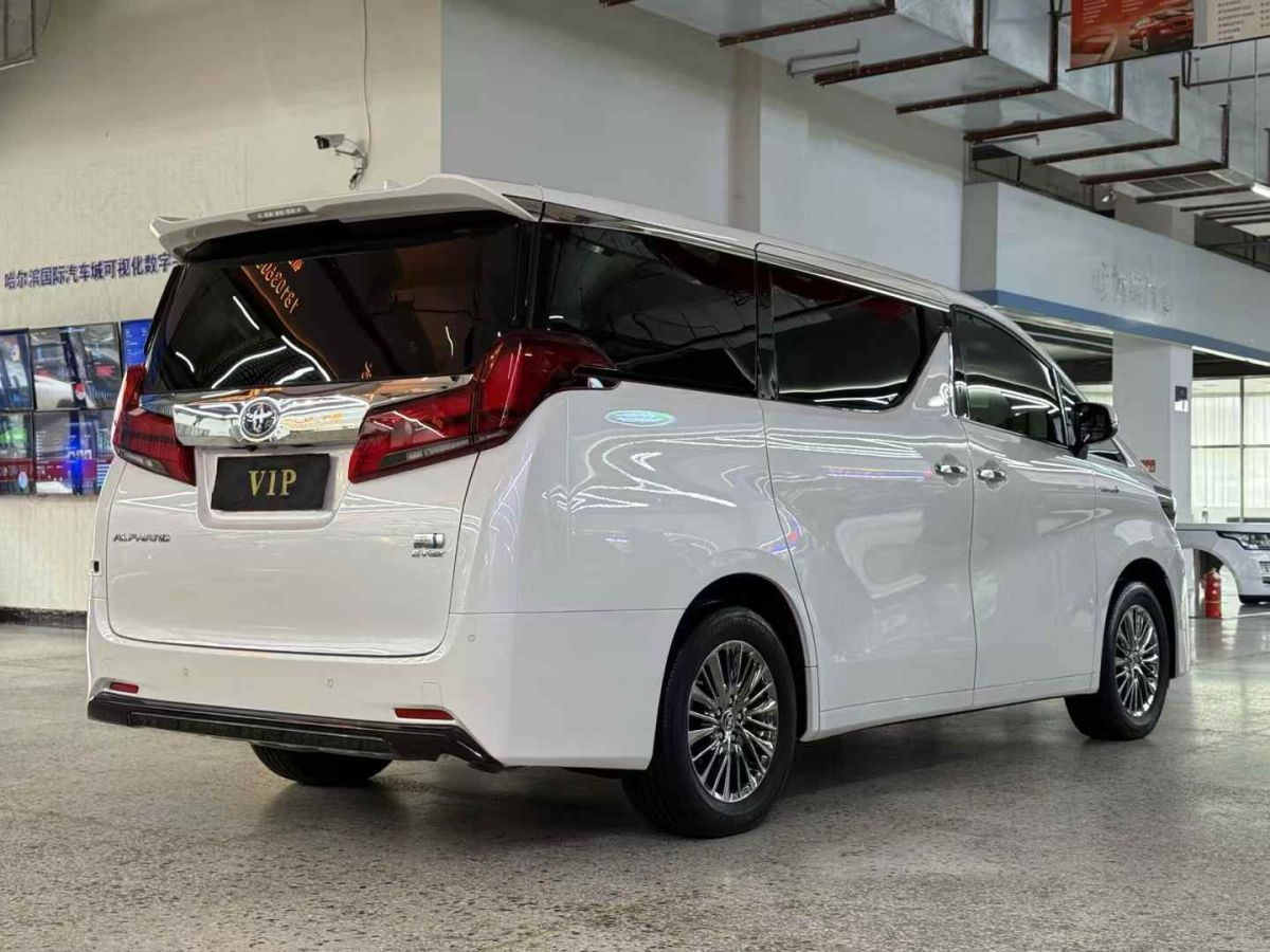 豐田 埃爾法  2023款 雙擎 2.5L 臻享?黃金版圖片