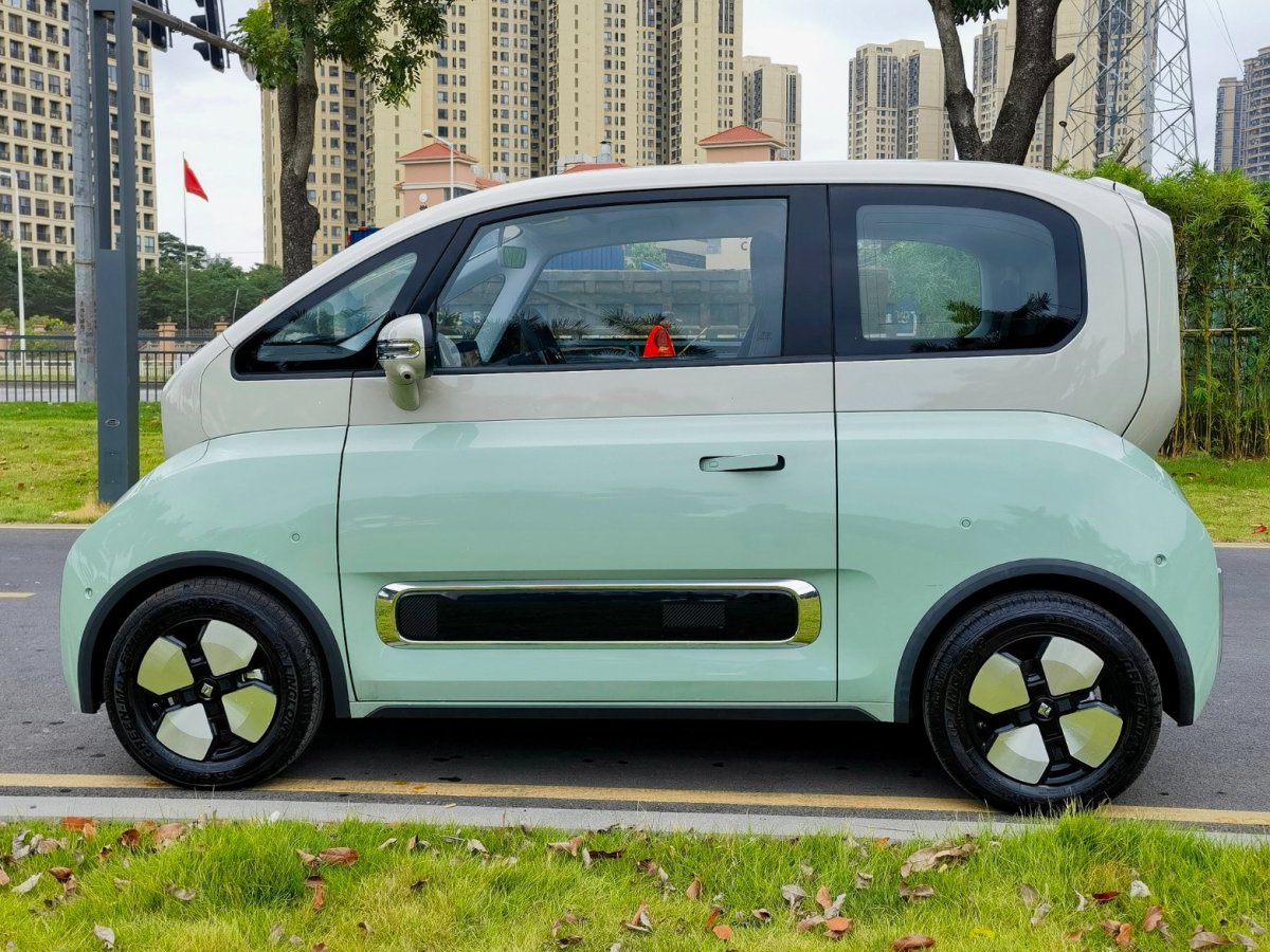 2024年10月寶駿 寶駿KiWi EV  2023款 大疆版 磷酸鐵鋰