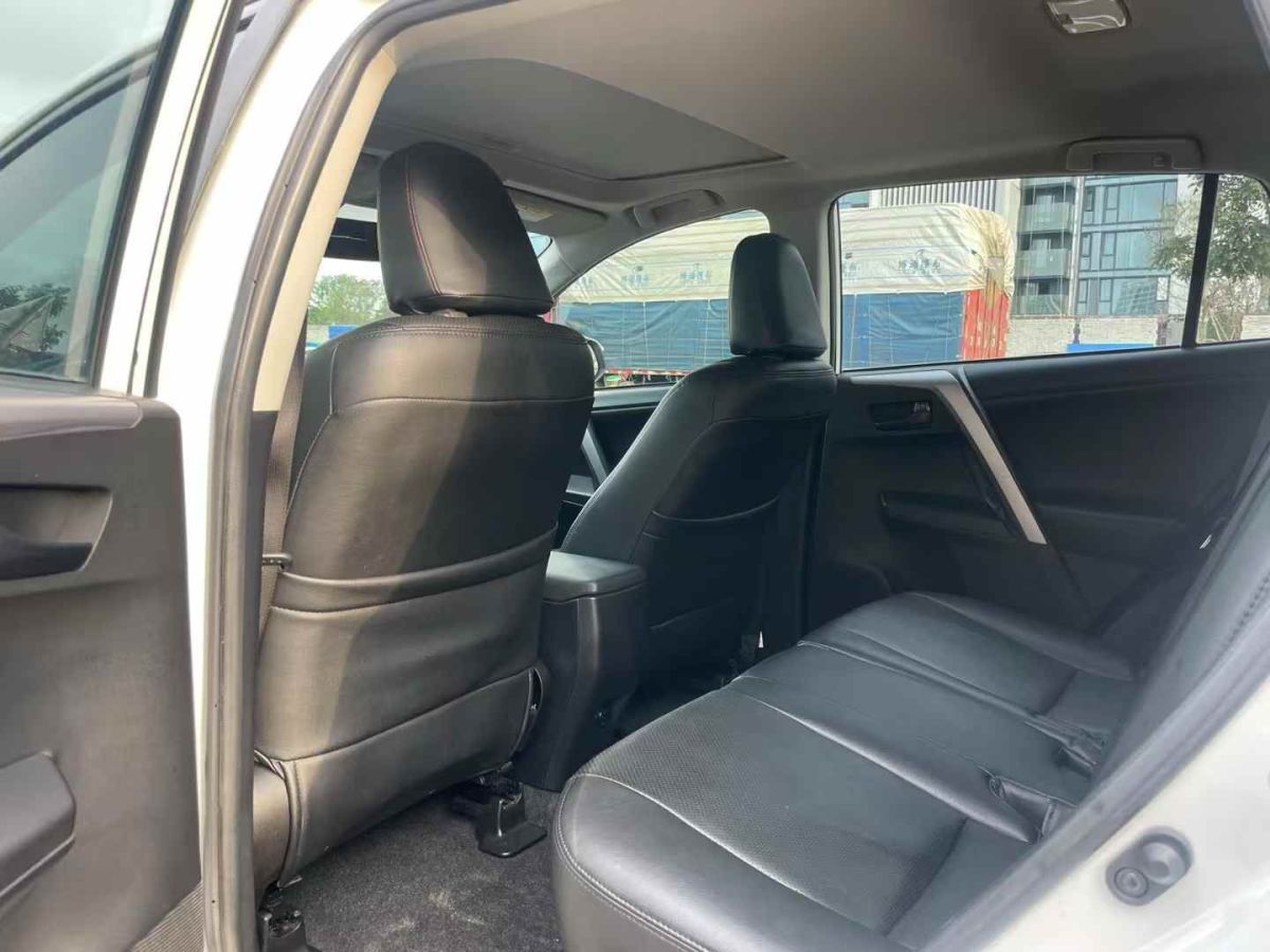豐田 RAV4榮放 圖片