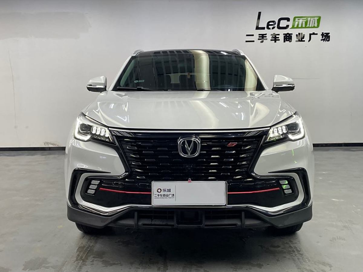 長(zhǎng)安 CS85 COUPE  2021款 2.0T 自動(dòng)豪華型圖片