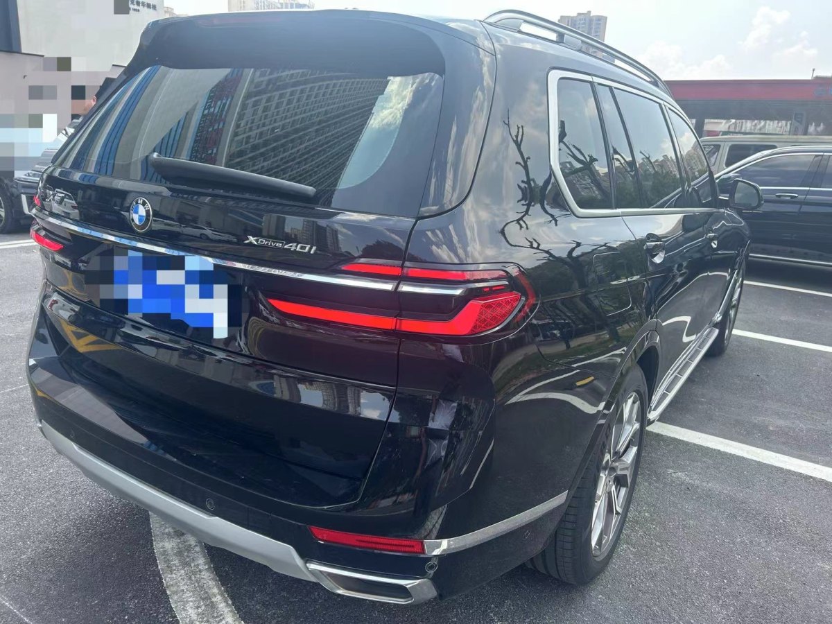 寶馬 寶馬X7  2023款 xDrive40i 領(lǐng)先型豪華套裝圖片