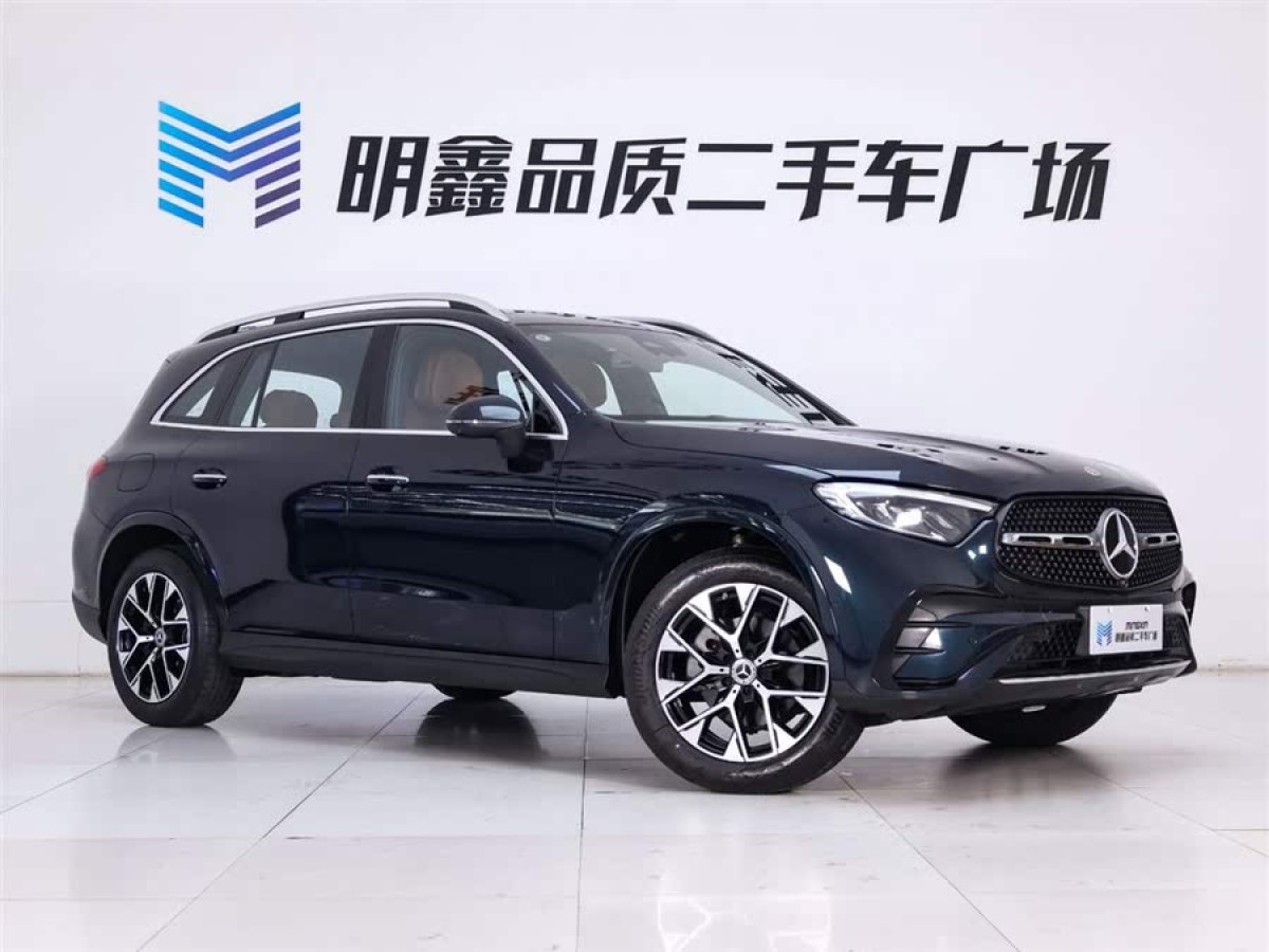 奔馳 奔馳GLC  2024款 改款 GLC 260 L 4MATIC 豪華型 5座圖片