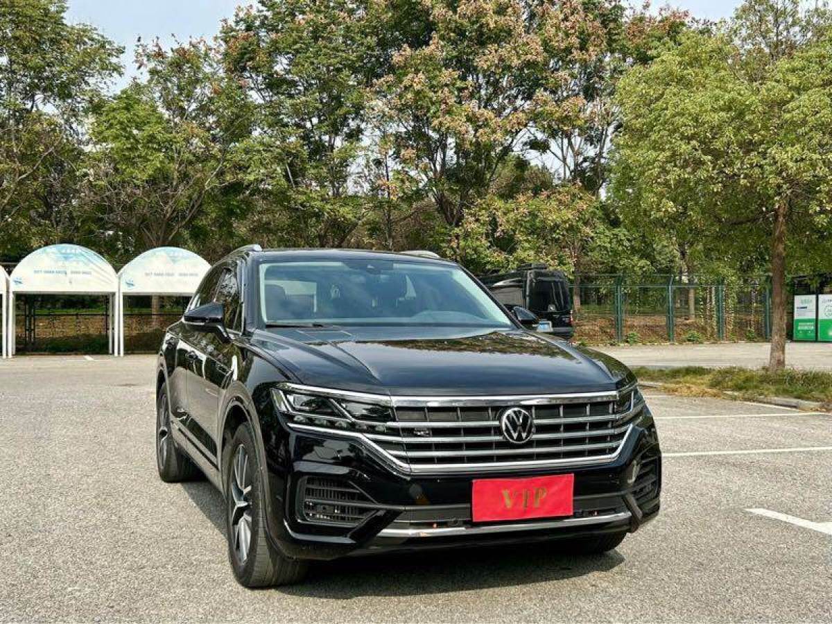 大眾 途銳  2023款 3.0TSI 銳享版 曜黑運動套裝圖片