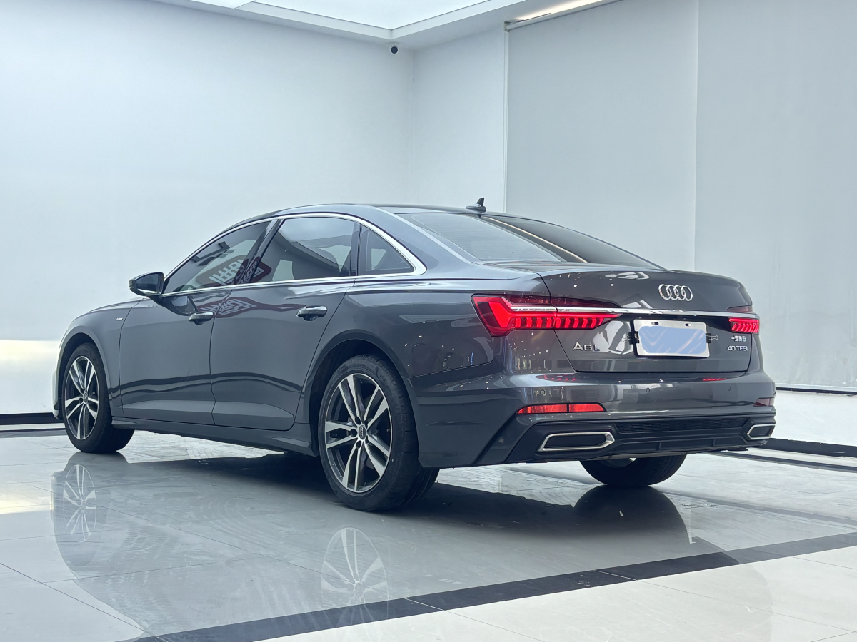 奧迪 奧迪A6L  2020款 40 TFSI 豪華動(dòng)感型圖片