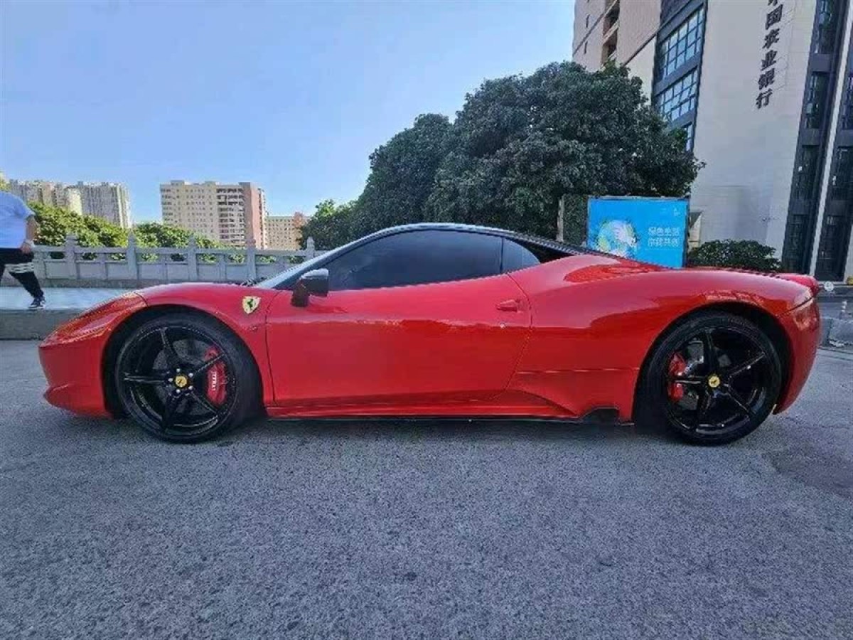 法拉利 458  2011款 4.5L Italia圖片