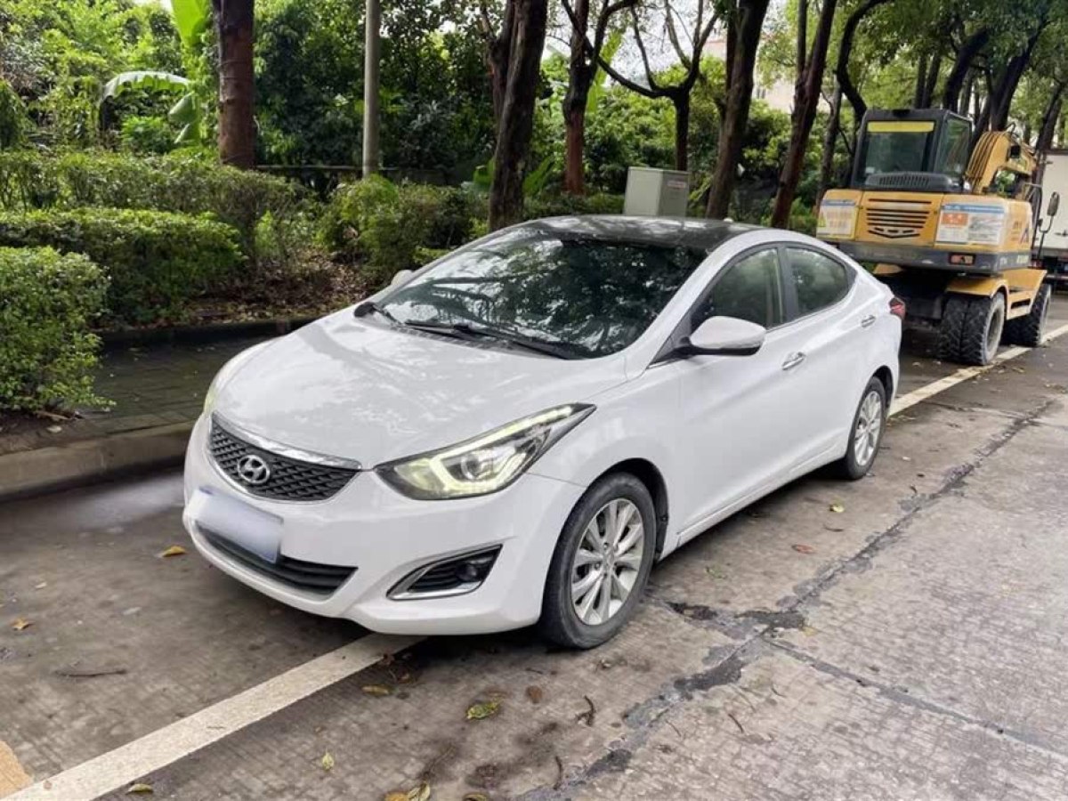現(xiàn)代 朗動(dòng)  2016款 1.6L 自動(dòng)尊貴型圖片
