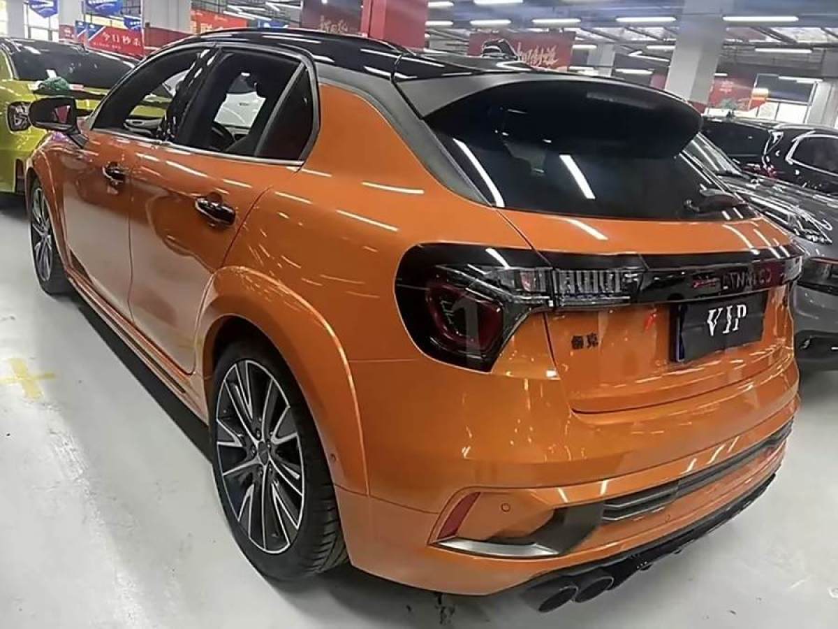 領(lǐng)克 領(lǐng)克02 Hatchback  2021款 2.0TD Halo 駕控套件版圖片