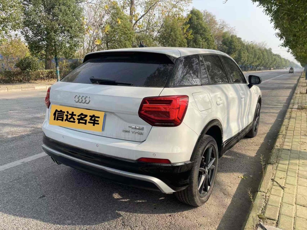 奧迪 奧迪Q2L  2021款 35 TFSI 時尚動感型圖片