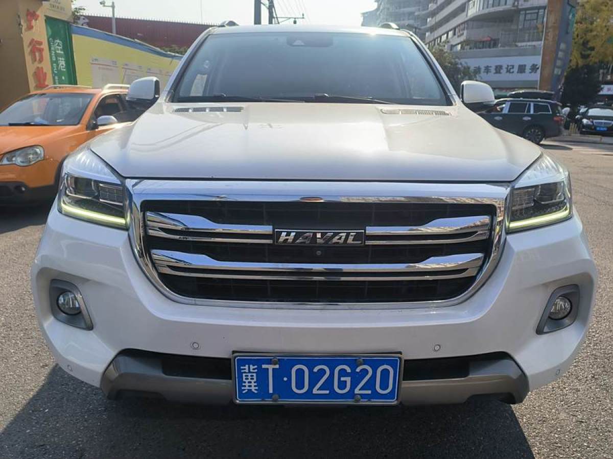 哈弗 H9  2020款 2.0T 汽油四驅(qū)尊貴型 7座圖片