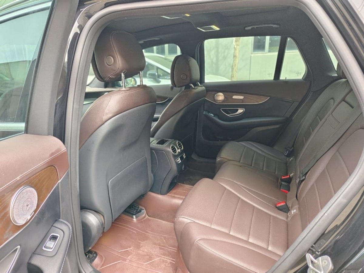 奔馳 奔馳GLC  2018款 改款 GLC 300 4MATIC 動感型圖片