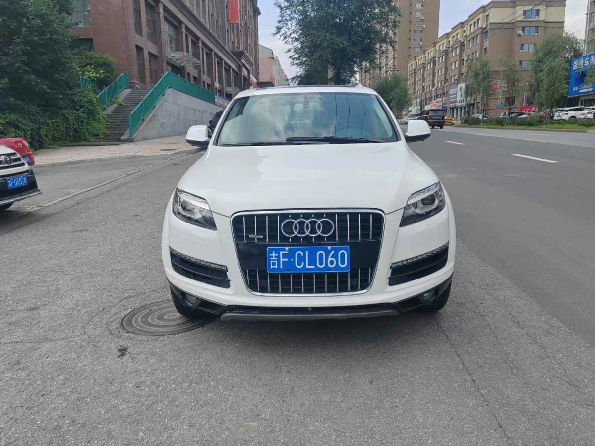 2012年1月奧迪 奧迪Q7  2012款 Q7 3.0TFSI 豪華型 245kw