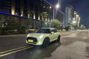 MINI MINI 1.5T COOPER 子夜黑特别版