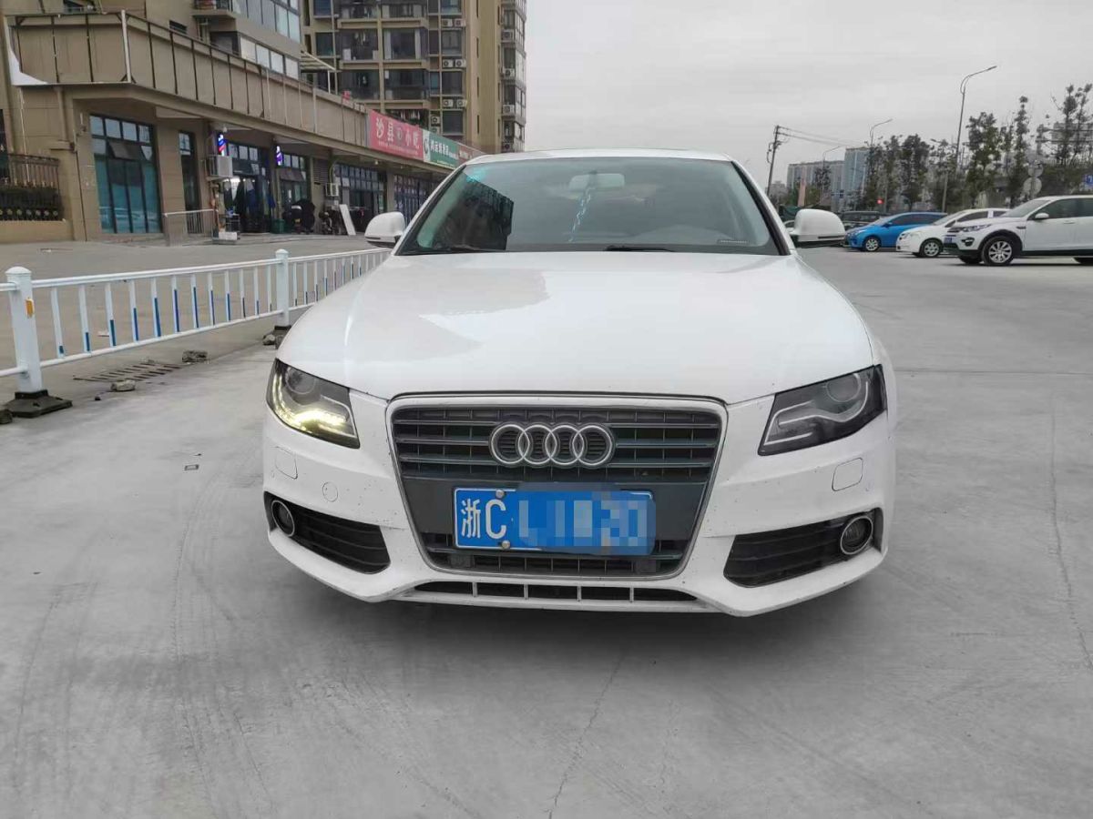 奧迪 奧迪A4L  2012款 2.0 TFSI 自動(dòng)技術(shù)型圖片