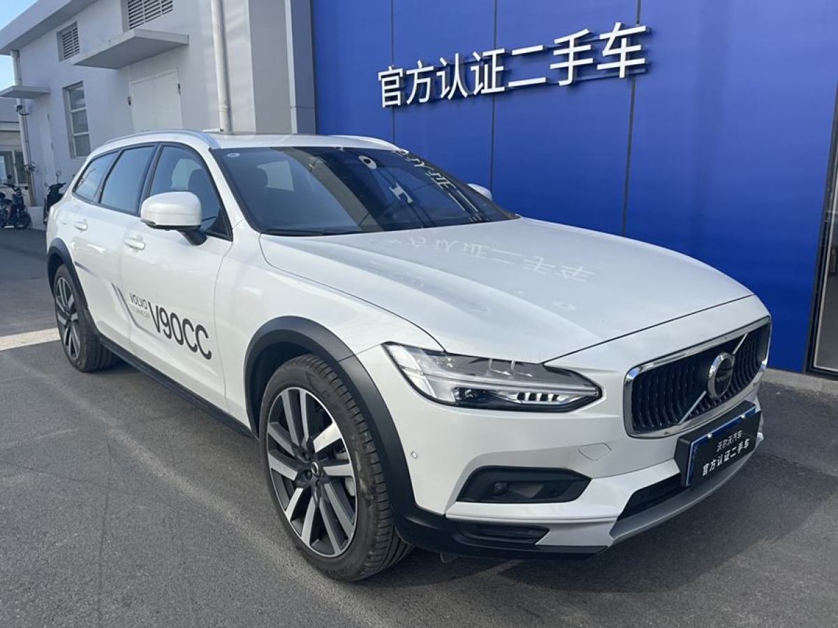 沃爾沃 V90  2024款 Cross Country B5 AWD 智尊版圖片