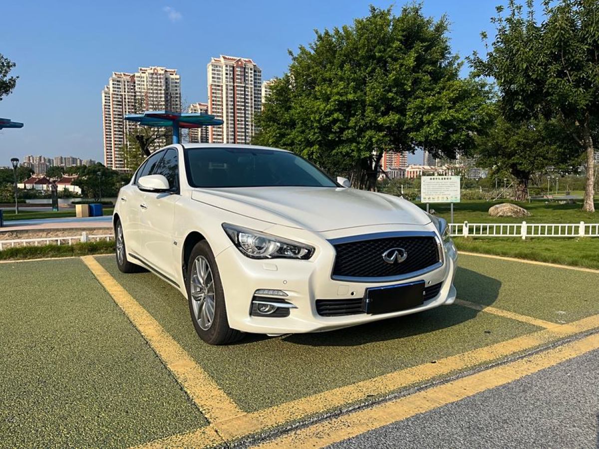 英菲尼迪 Q50L  2016款 2.0T 悅享版圖片