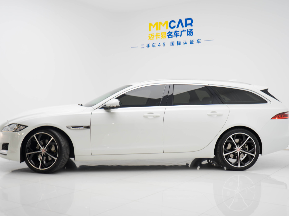 捷豹 XF  2018款 XF Sportbrake 2.0T 250PS 兩驅(qū)風(fēng)華版圖片