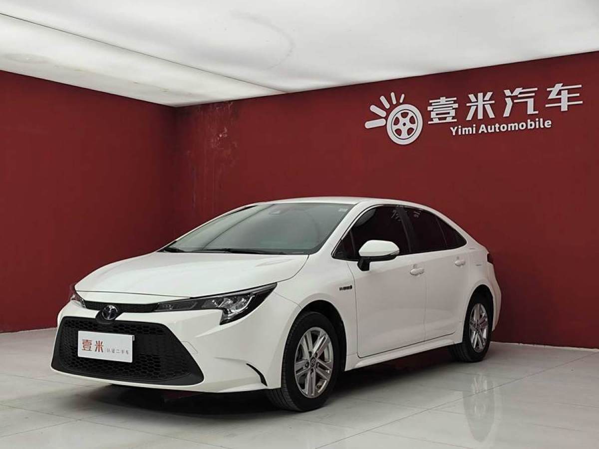 豐田 雷凌  2021款 雙擎 1.8H E-CVT領(lǐng)先版圖片