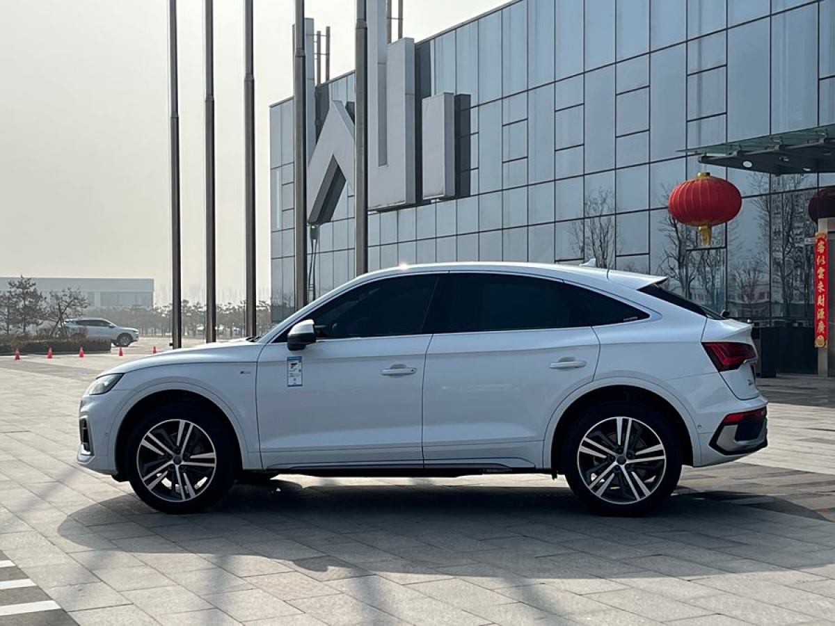 奧迪 奧迪Q5L Sportback  2022款 改款 40 TFSI 豪華型圖片