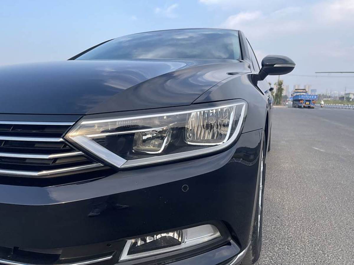 2019年1月大眾 邁騰  2018款 330TSI DSG 領(lǐng)先型