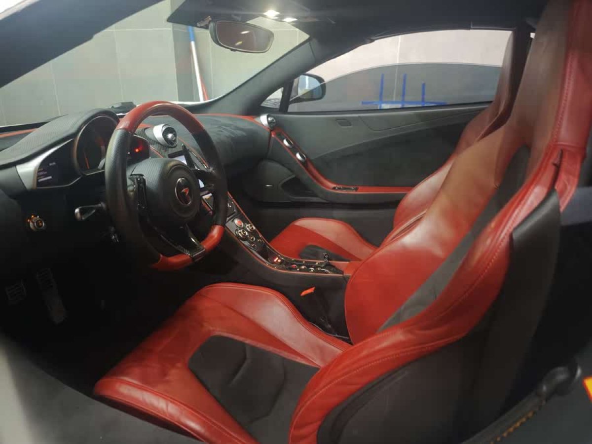 邁凱倫 12C  2013款 3.8T SPIDER 50周年紀(jì)念版圖片