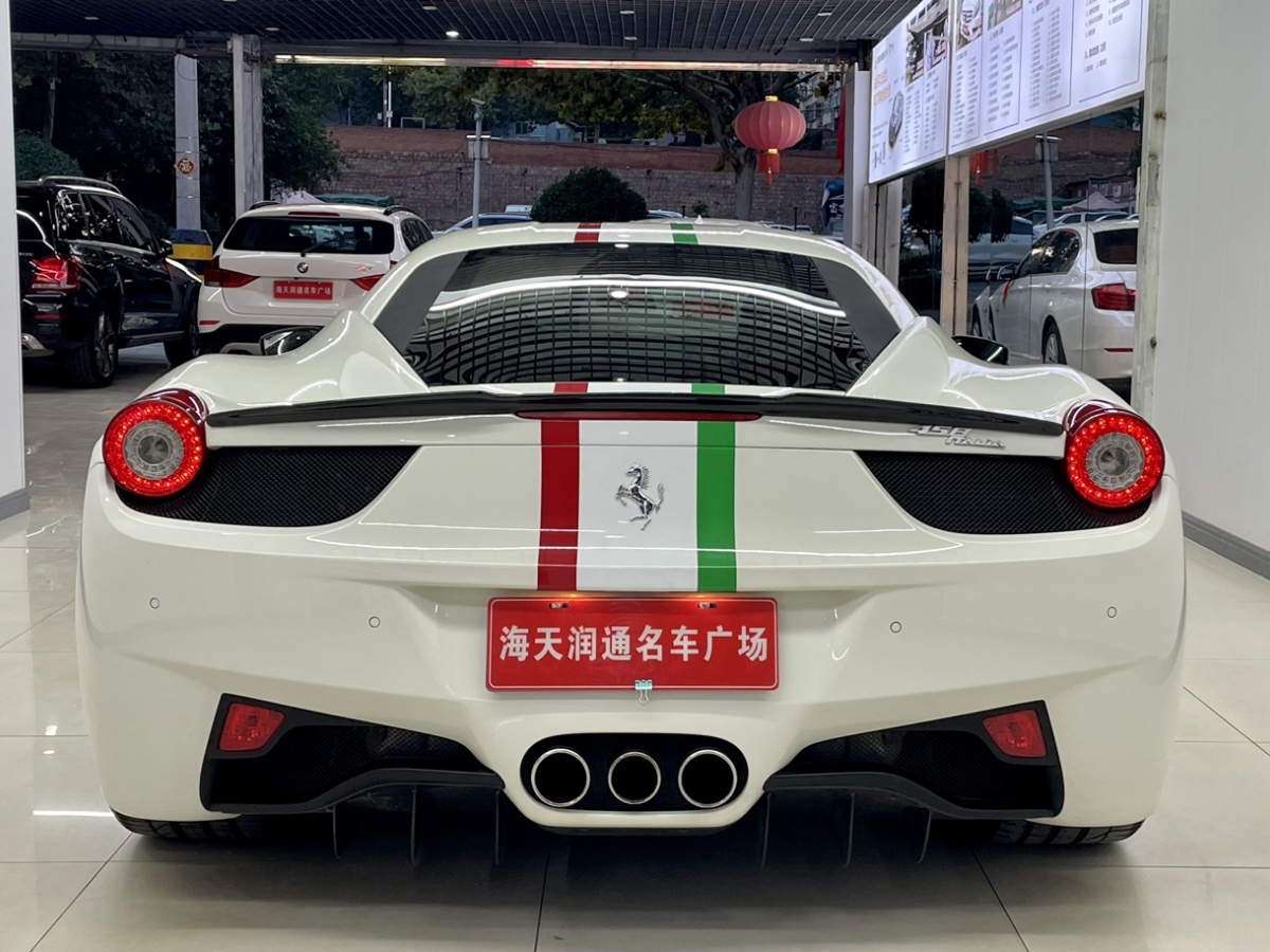 2014年05月法拉利 458  2011款 4.5L Italia