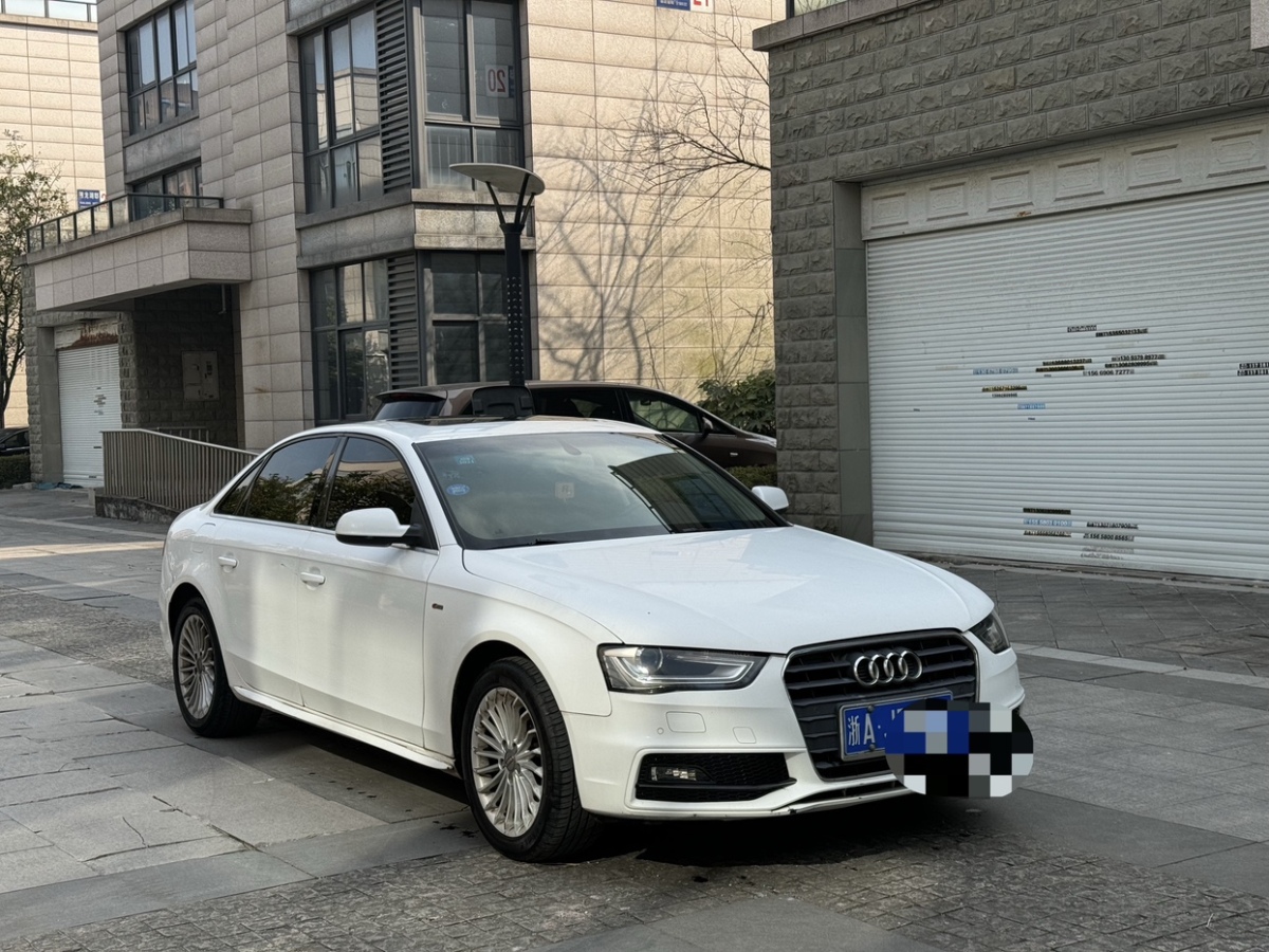 奧迪 奧迪A4L  2013款 40 TFSI quattro個(gè)性運(yùn)動(dòng)型圖片