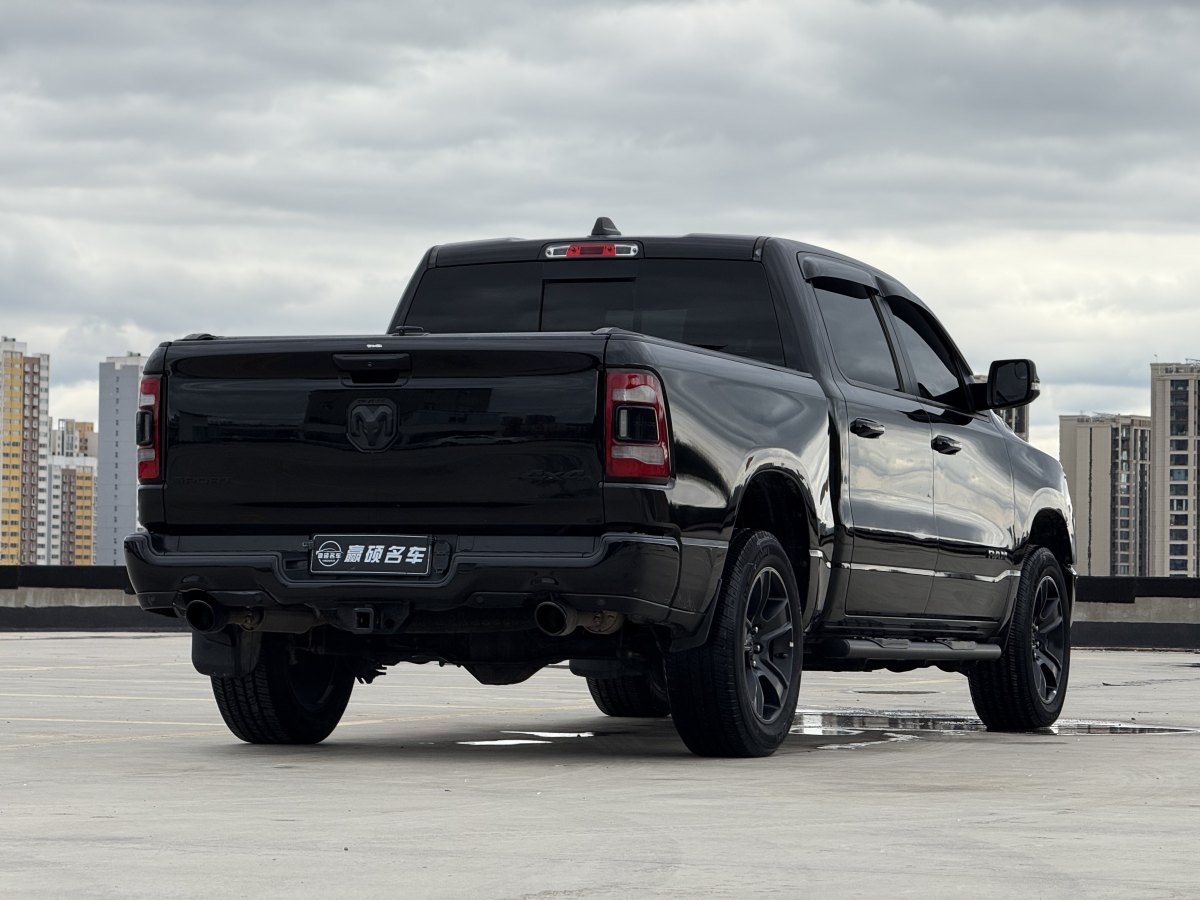 道奇 Ram  2011款 1500 Laramie圖片