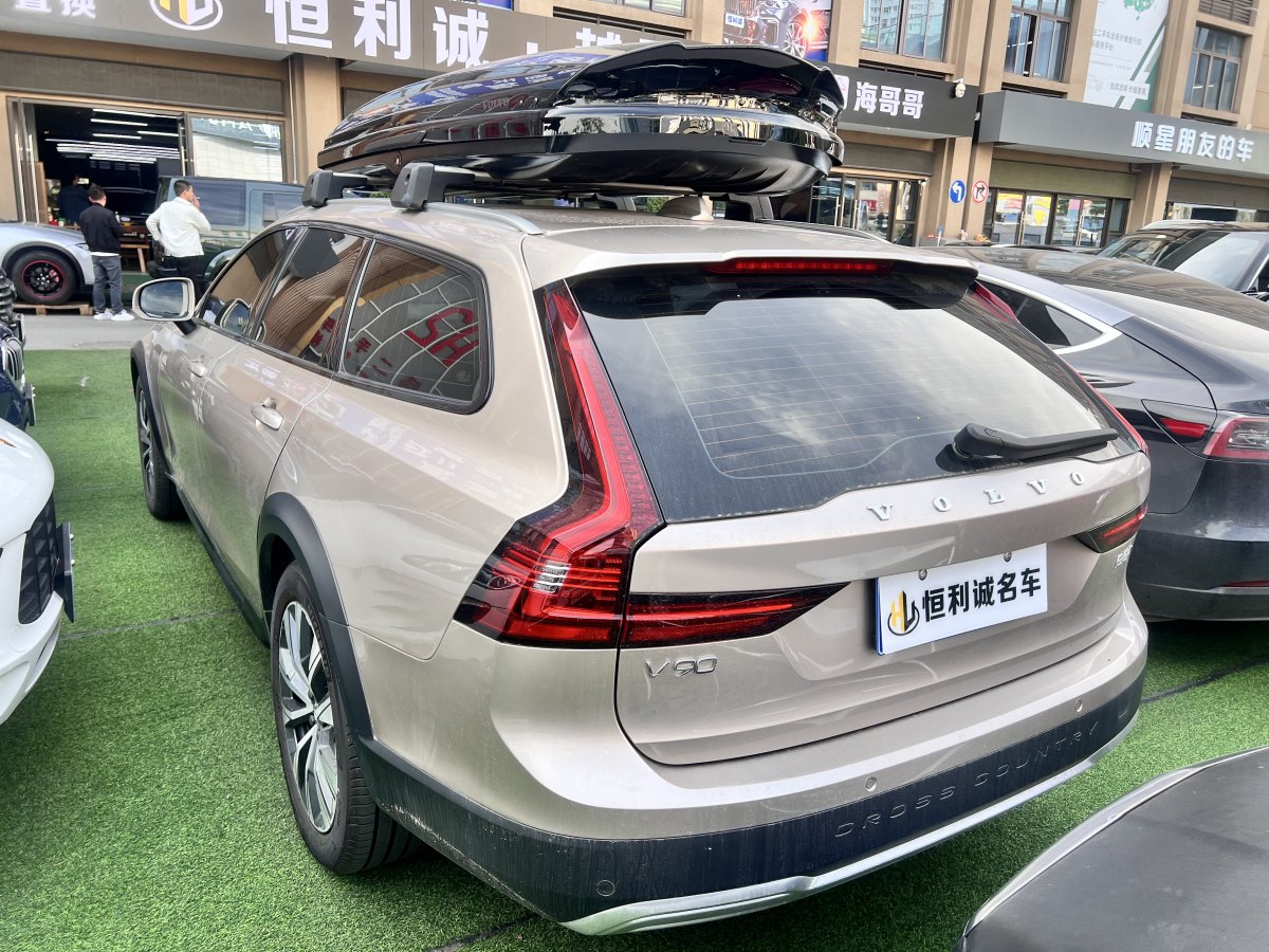 沃爾沃 V90  2023款 Cross Country B5 AWD 智遠(yuǎn)版圖片