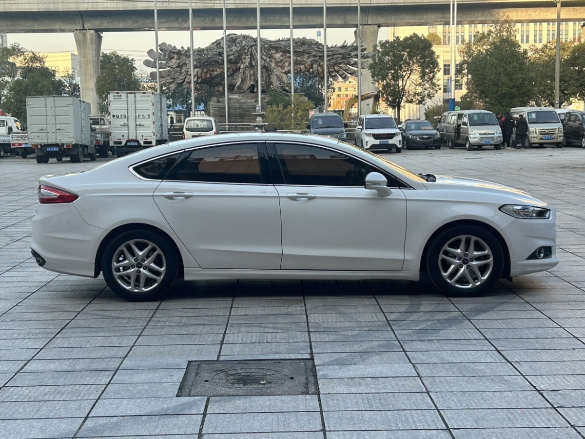 福特 蒙迪歐  2013款 1.5L GTDi180時(shí)尚型圖片