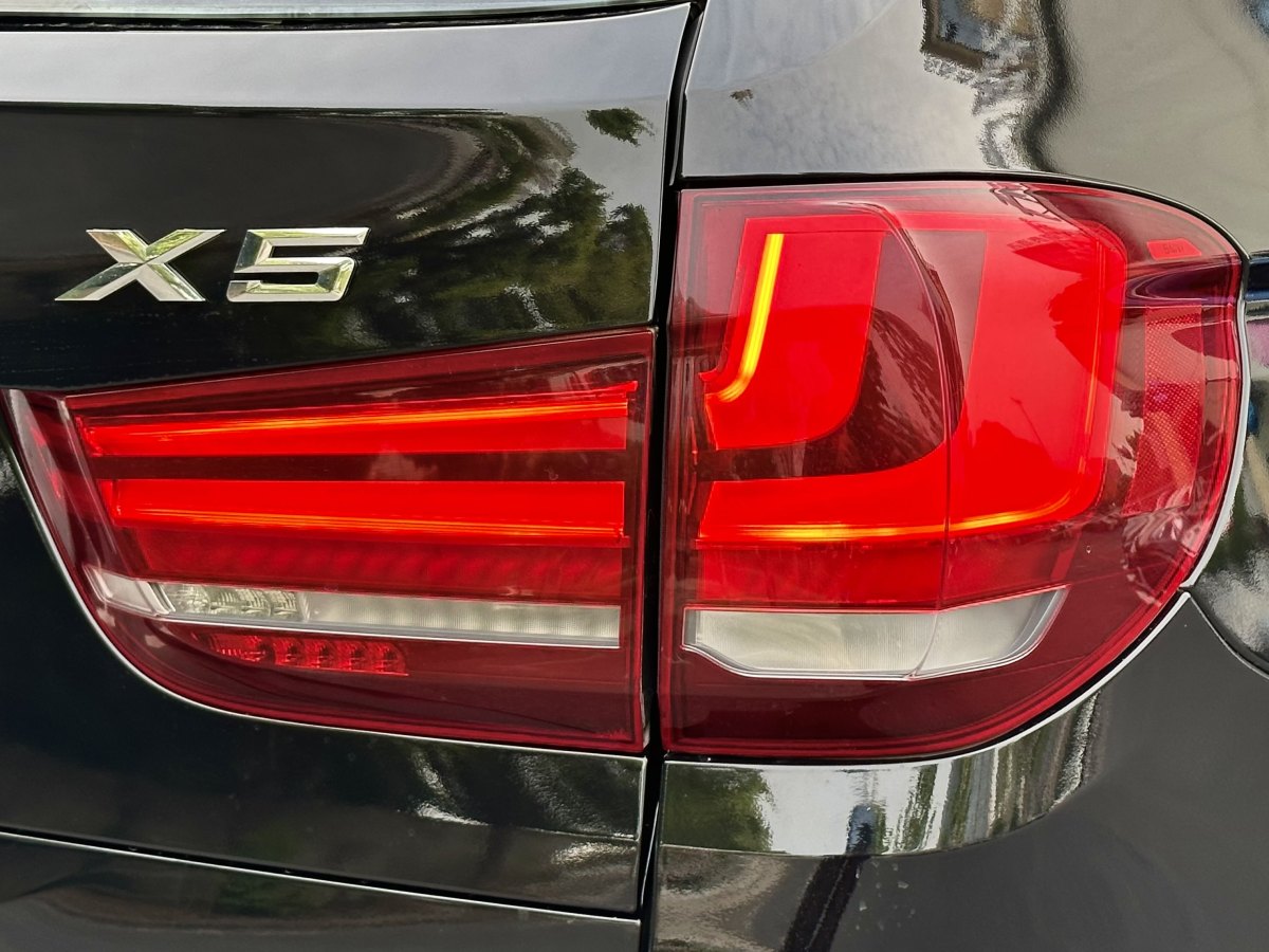 2014年9月宝马 宝马X5  2014款 xDrive35i 典雅型